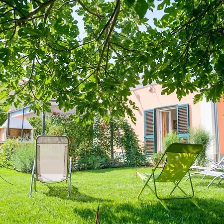 House Mirjana Casa de Férias