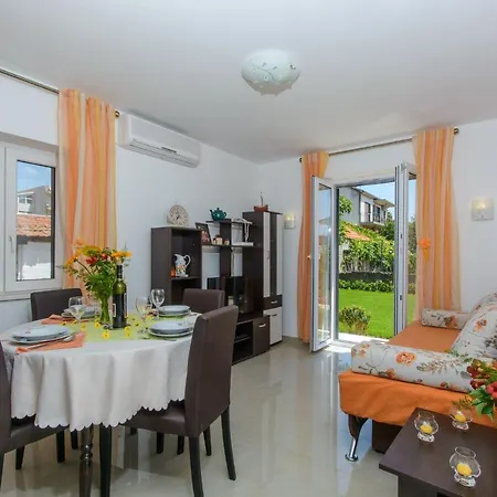 Casa de Férias House Mirjana Trogir